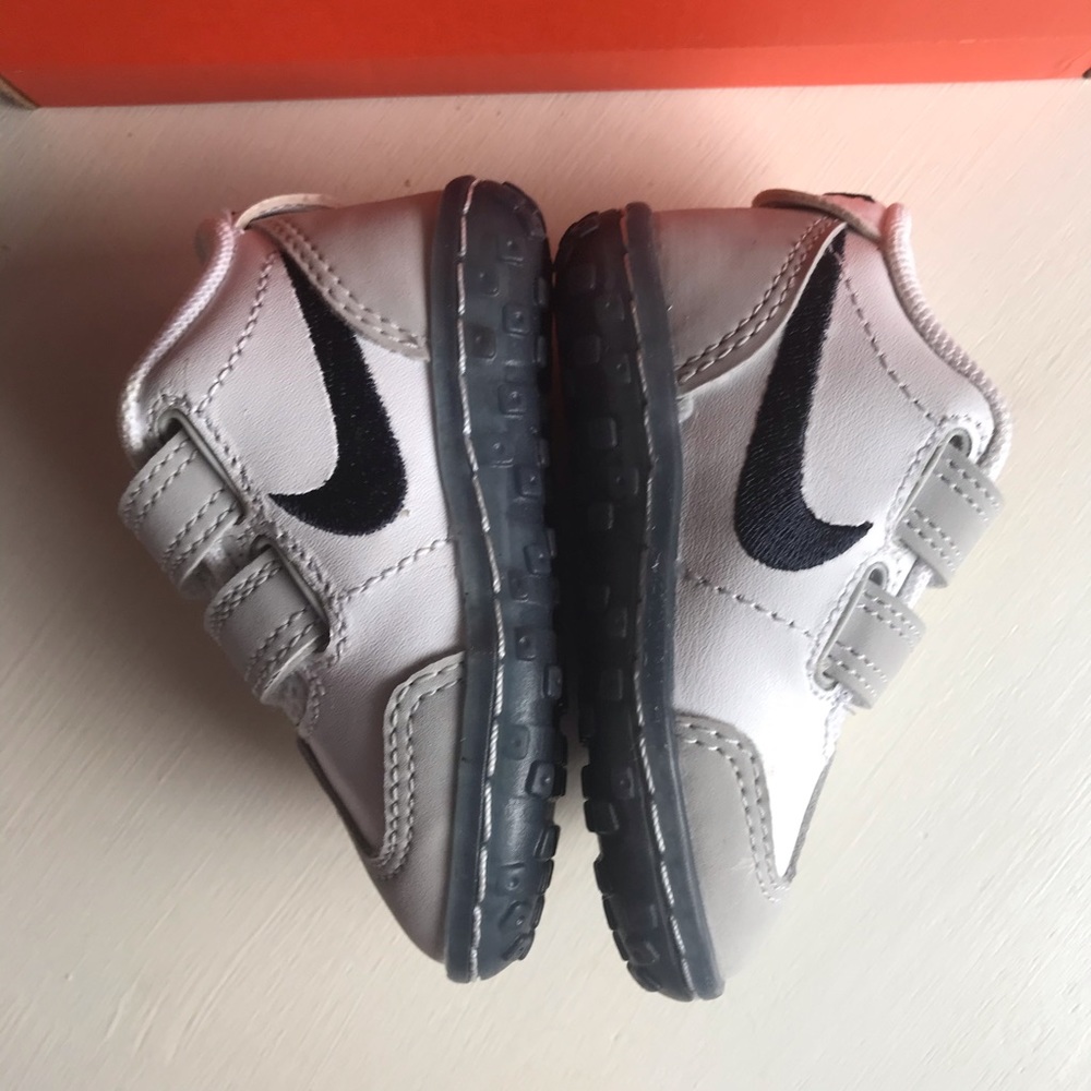 Infant Nike shoes SMS Roadrunner 2 (TDV) Size 2C